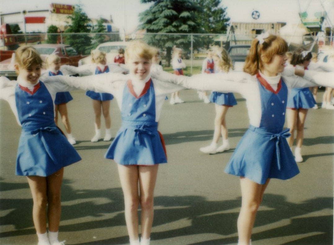 Just For Kix dancers